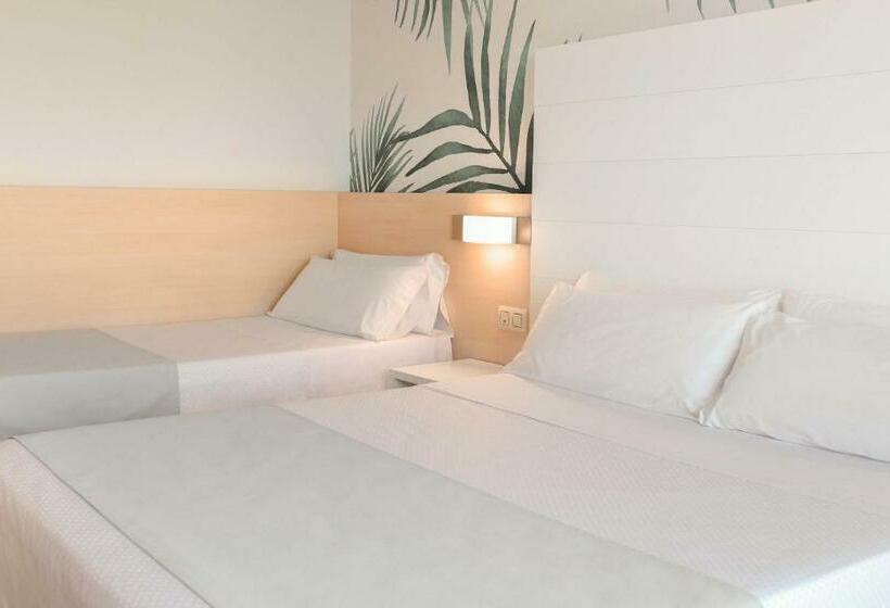 스탠다드 트리플 룸 풀장 전망, ALEGRIA Florida Park