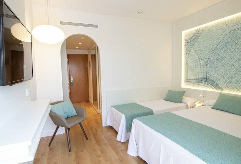 חדר סטנדרט לשלושה, Golden Taurus Aquapark Resort