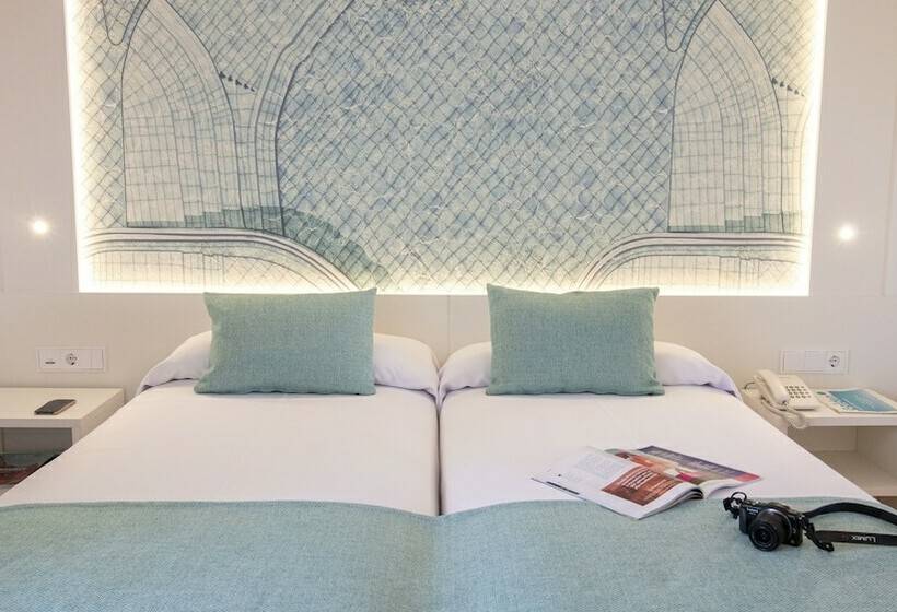 חדר סטנדרט נוף לבריכה, Golden Taurus Aquapark Resort