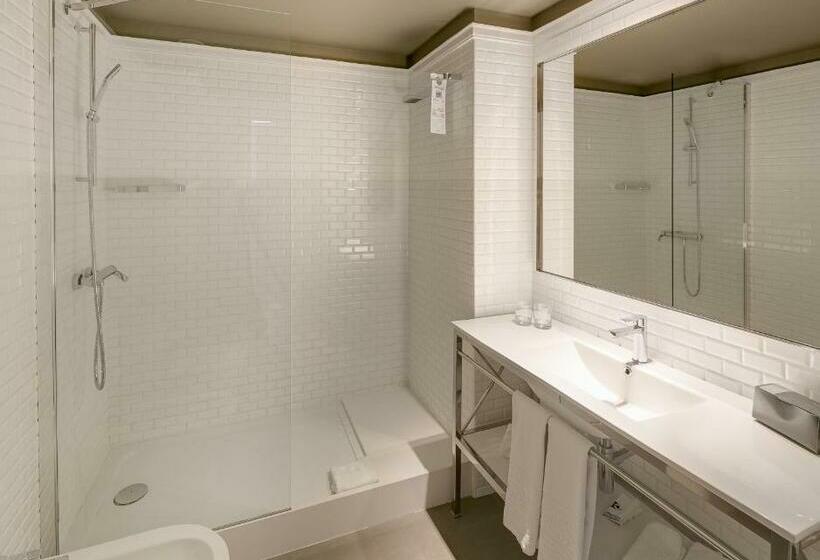 Номер Superior, Granvia