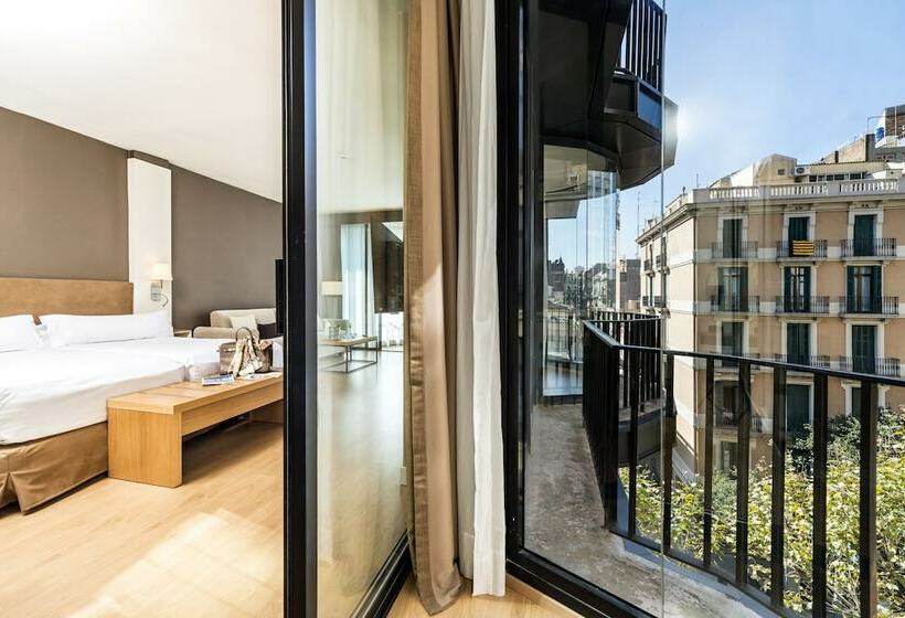 חדר אקזקיוטיב, Guitart Grand Passage