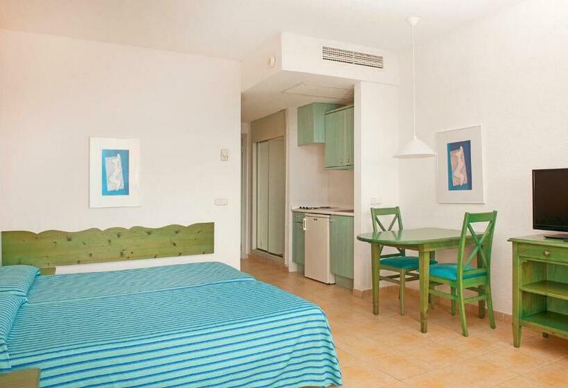 标准工作室, Iberostar Waves Ciudad Blanca