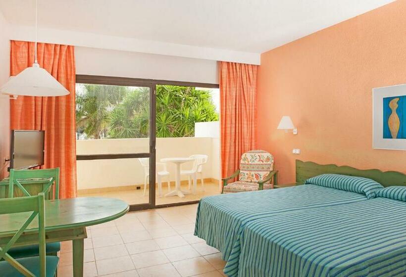 标准工作室, Iberostar Waves Ciudad Blanca