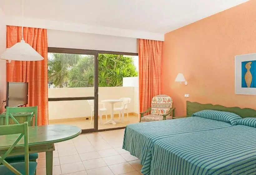 استودیوی استاندارد, Iberostar Waves Ciudad Blanca