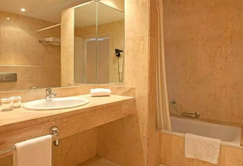 آپارتمان 1 خوابه با چشم‌انداز باغ, Iberostar Waves Ciudad Blanca