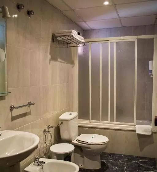 Chambre Standard, L Escala
