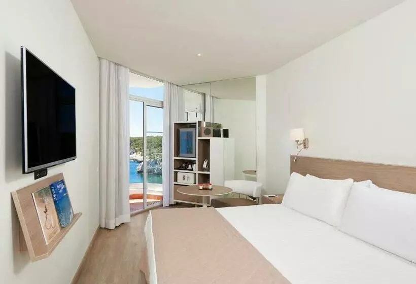 オーシャンビュースタンダードルーム, Meliá Cala Galdana