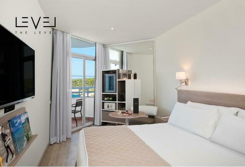 חדר אקזקיוטיב, Meliá Cala Galdana