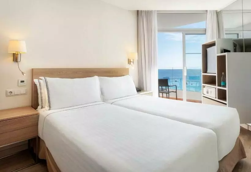 オーシャンビューファミリールーム, Meliá Cala Galdana