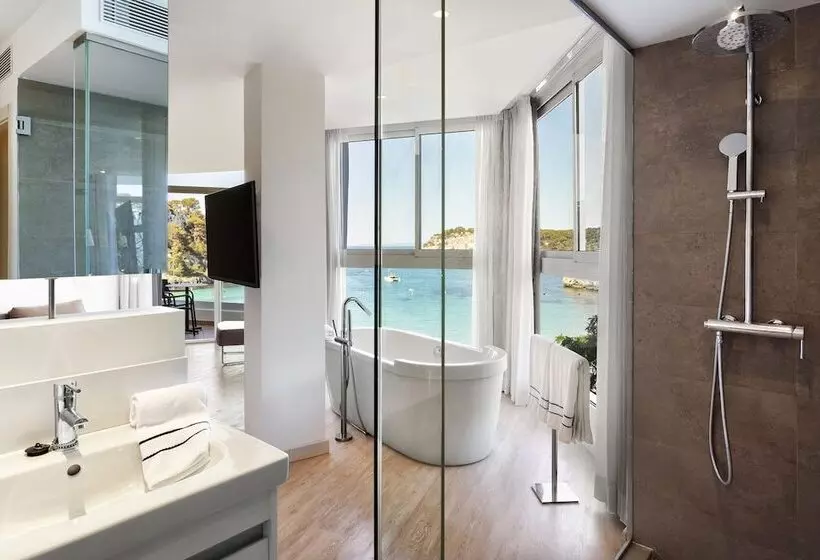 スイート（家族用）, Meliá Cala Galdana