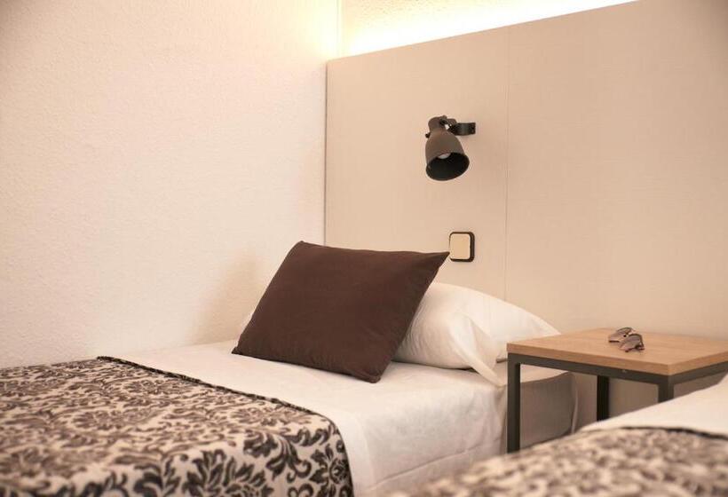 발코니가 있는 4인용 스탠다드 룸, Miami