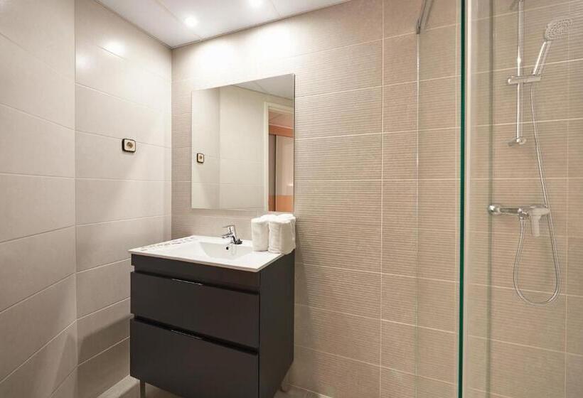 스탠다드 트리플 룸 풀장 전망, Miami