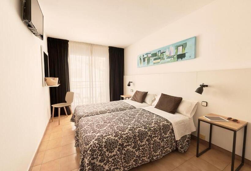 스탠다드 룸 풀장 전망, Miami