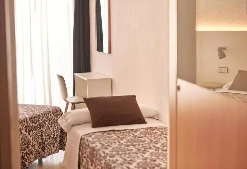 Chambre Quadruple Standard, Miami