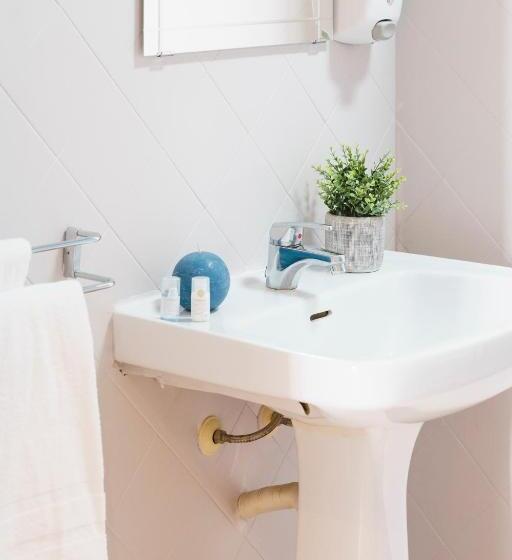 اتاق استاندارد سه نفره, Bypillow Mumm