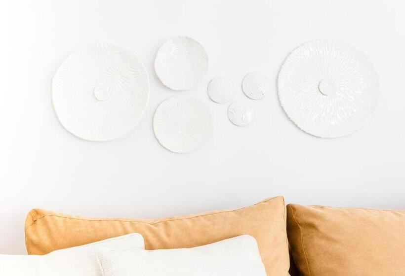 سوییت جونیور با چشم‌انداز دریا, Myseahouse Flamingo - Adults Only 4* Sup