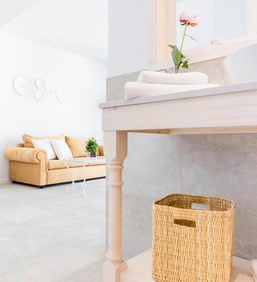 سوییت جونیور با چشم‌انداز دریا, Myseahouse Flamingo - Adults Only 4* Sup