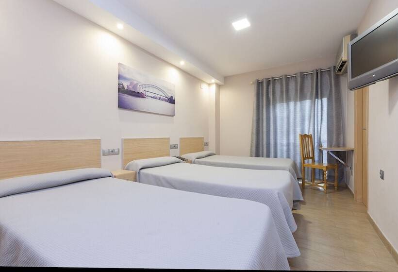 标准三人间, Olympia Ronda I