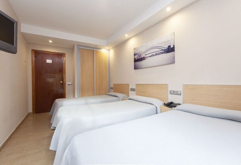 标准三人间, Olympia Ronda I