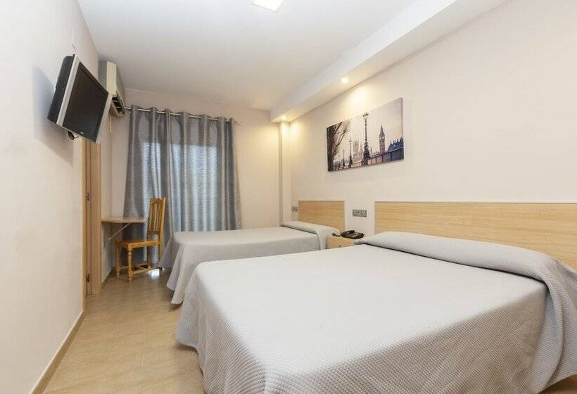 标准三人间, Olympia Ronda I