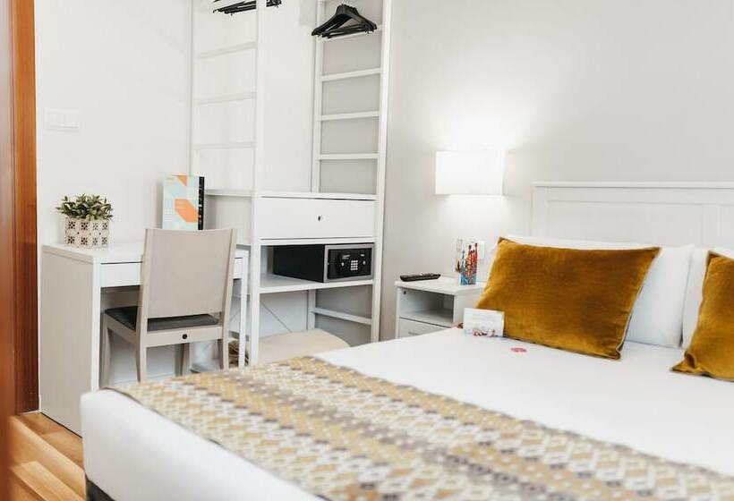 Номер Стандарт, Oriente Atiram