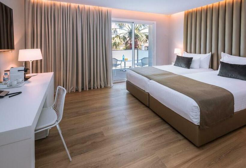 디럭스 룸, Playafels