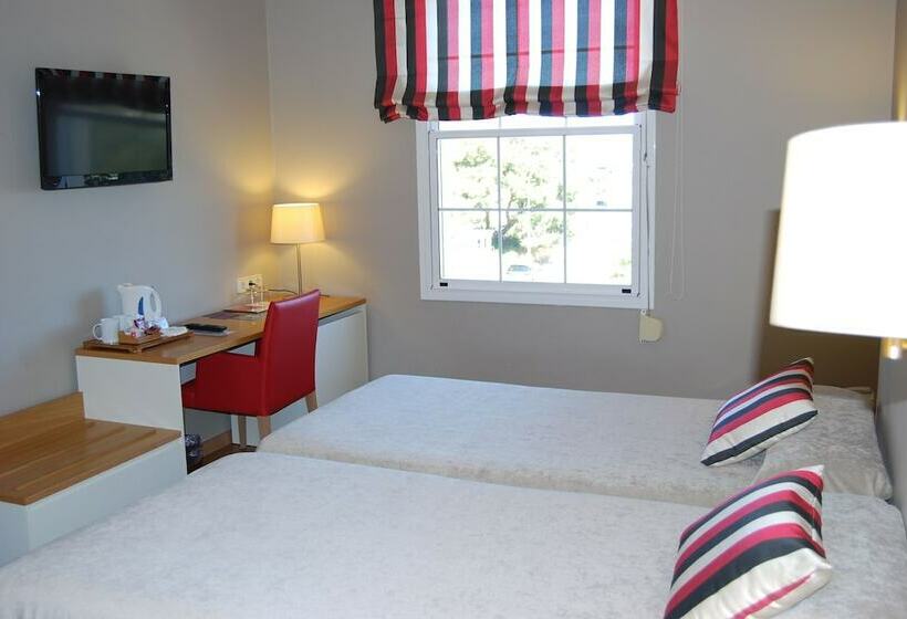 غرفة قياسية, Seth Port Mahón