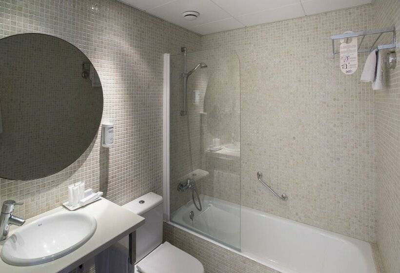 غرفة قياسية, Seth Port Mahón