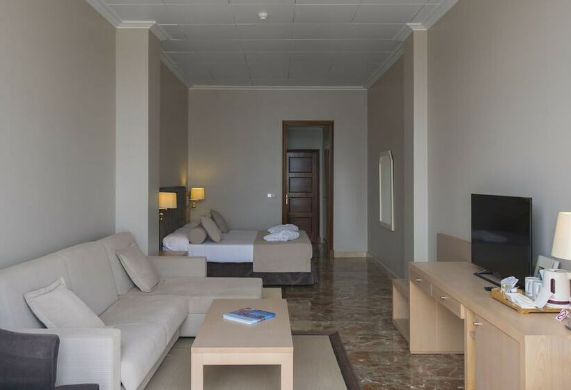 غرفة قياسية, Seth Port Mahón