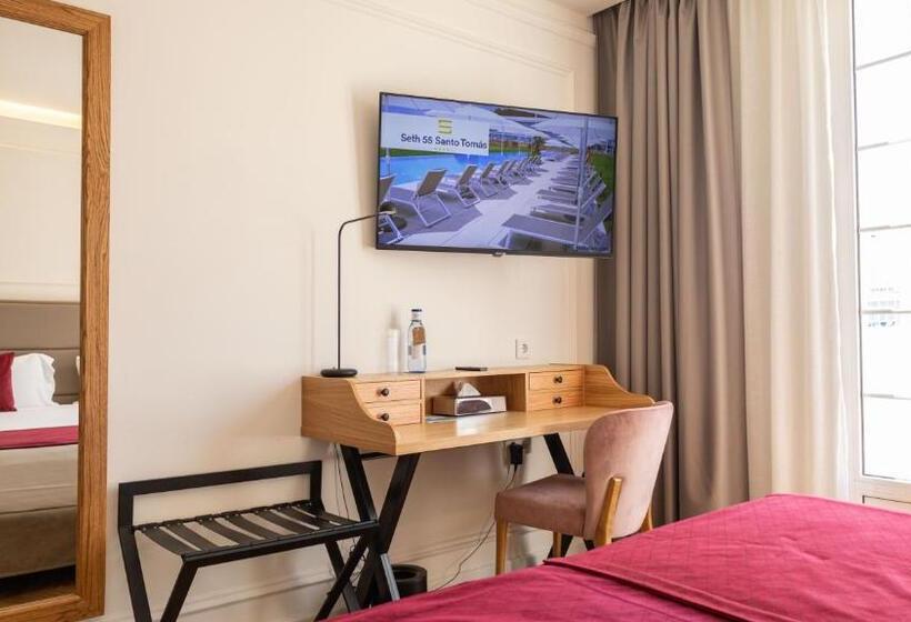 غرفة قياسية مزوَّدة بشُرفة, Seth Port Mahón