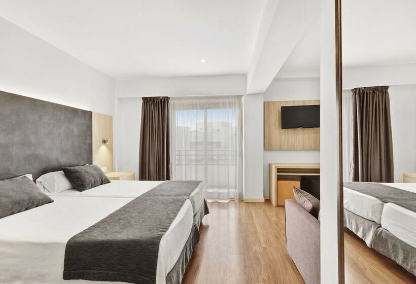 اتاق استاندارد سه تخته با بالکن, Principe Wellness&spa