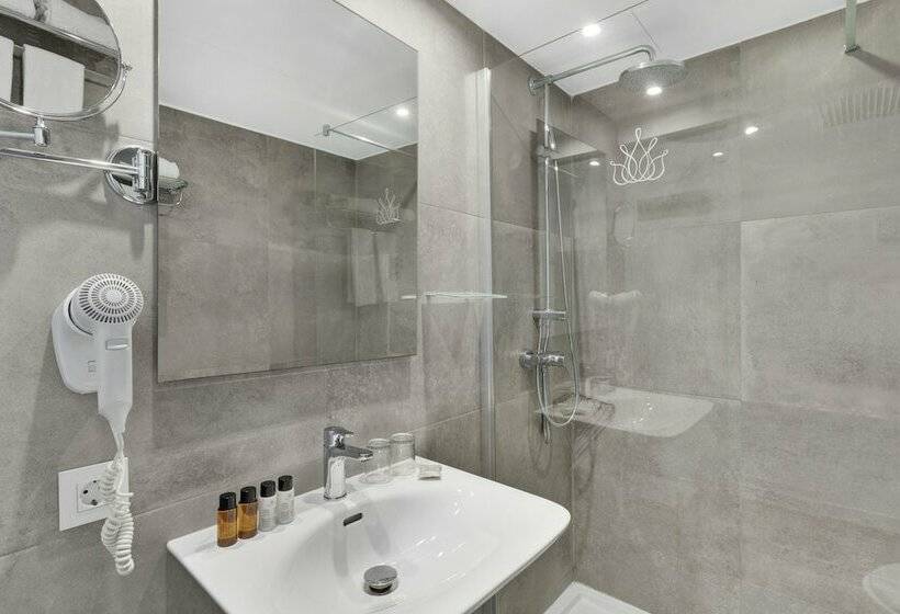 اتاق استاندارد با بالکن و چشم‌انداز دریا, Principe Wellness&spa