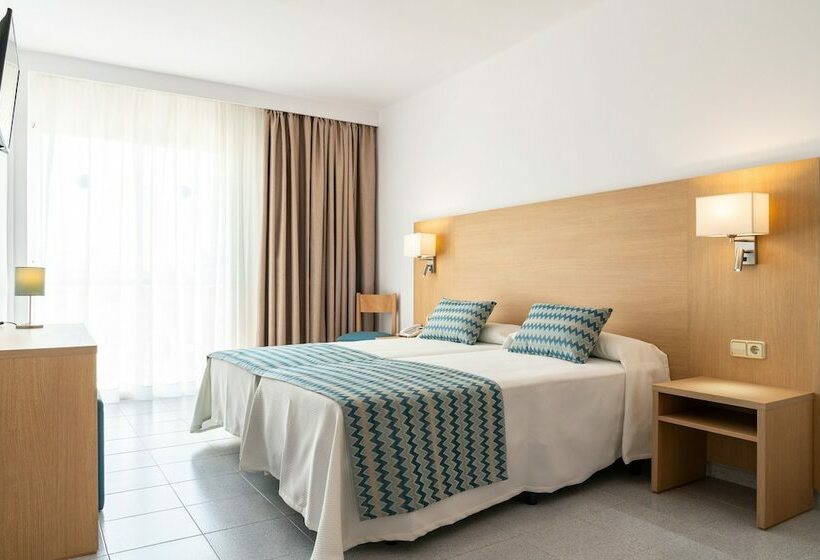 高级大房间, Riutort