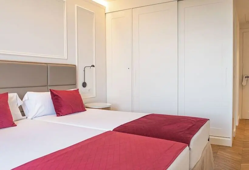 Standardrum, Senator Port Maó