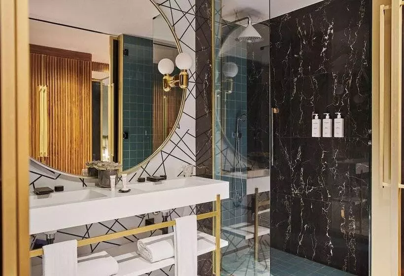 اتاق پرمیوم, Grand Hyatt Barcelona