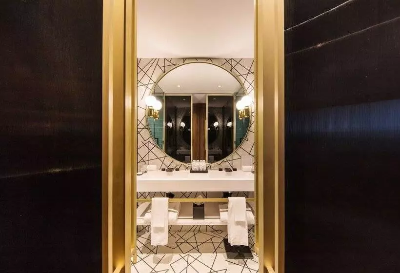 اتاق پرمیوم, Grand Hyatt Barcelona