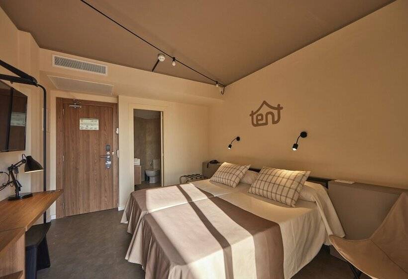 غرفة قياسية, tent Palmanova