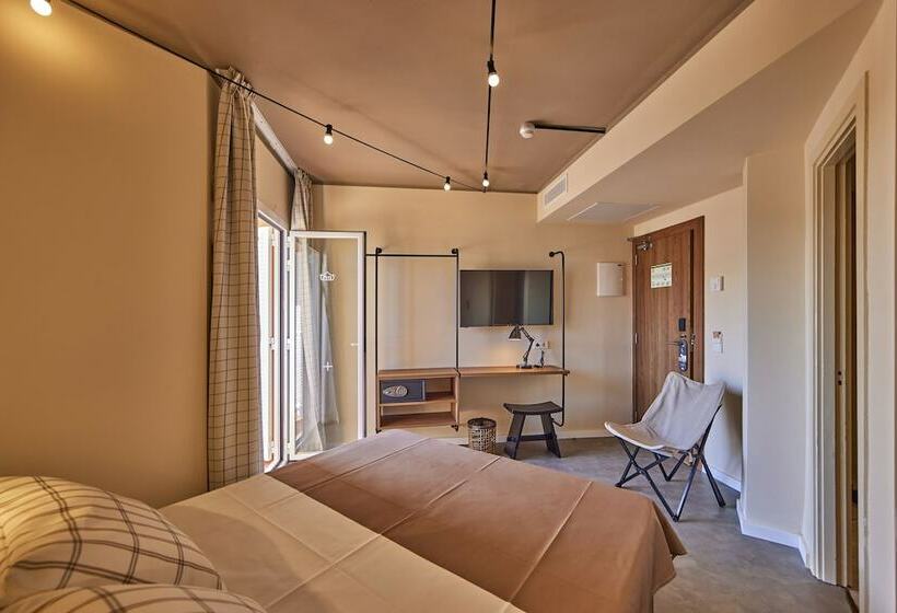 غرفة قياسية, tent Palmanova