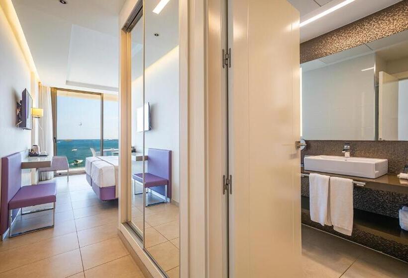 オーシャンビュースタンダードルーム, Torre del Mar