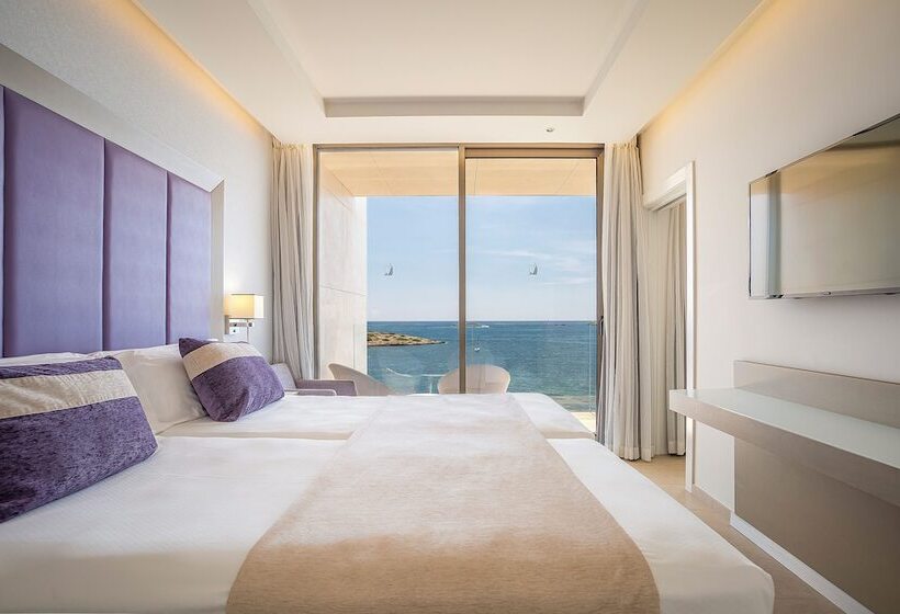 جناح جونيور مطلّ علي البحر, Torre del Mar