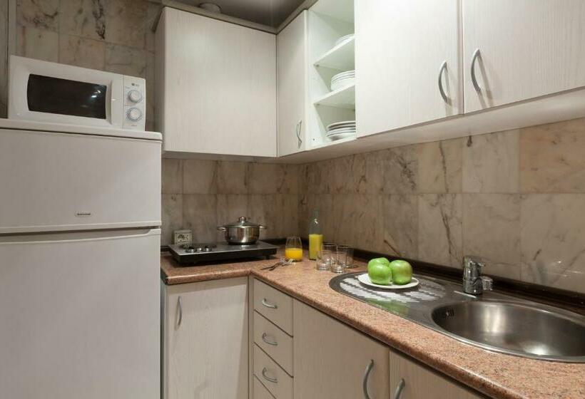 شقة غرفة واحدة, Urh Ciutat De Mataró