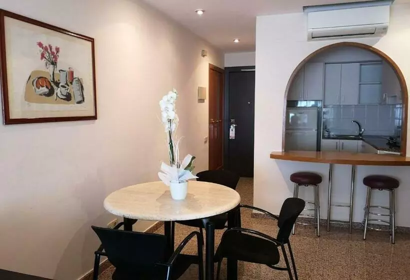 آپارتمان 1 خوابه, Urh Ciutat De Mataró