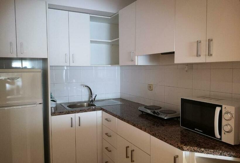 شقة غرفة واحدة, Urh Ciutat De Mataró