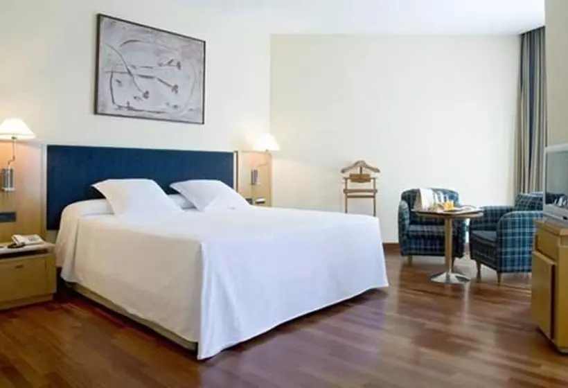 سوییت جونیور, Urh Ciutat De Mataró