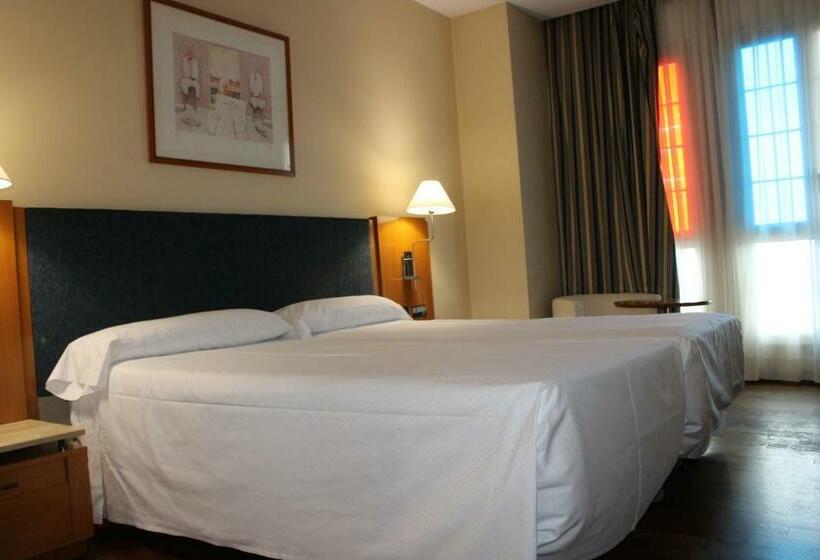 غرفة إقتصادية, Urh Ciutat De Mataró