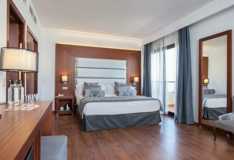 高级客房, Zafiro Rey Don Jaime