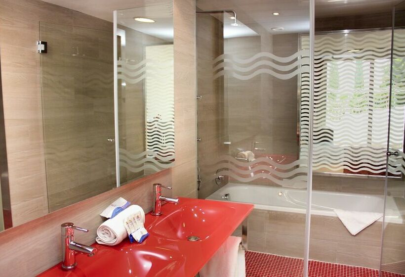 سوییت جونیور با چشمانداز استخر, Marsenses Rosa Del Mar Hotel & Spa