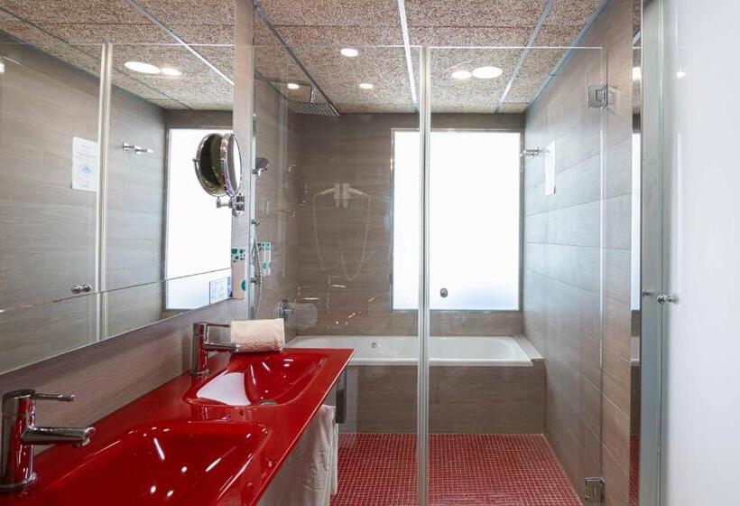 سوییت جونیور با چشمانداز استخر, Marsenses Rosa Del Mar Hotel & Spa