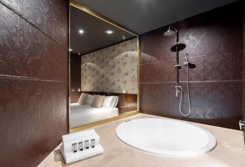 سوییت, Motel Punt 14