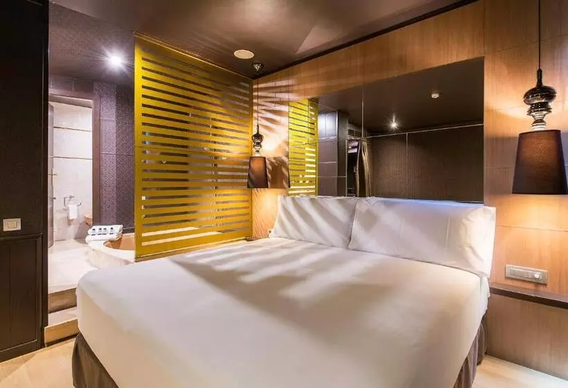 اتاق سوپریور, Motel Punt 14